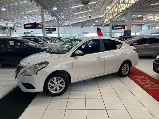 NISSAN VERSA 1.6 16V FLEXSTART SV 4P XTRONIC